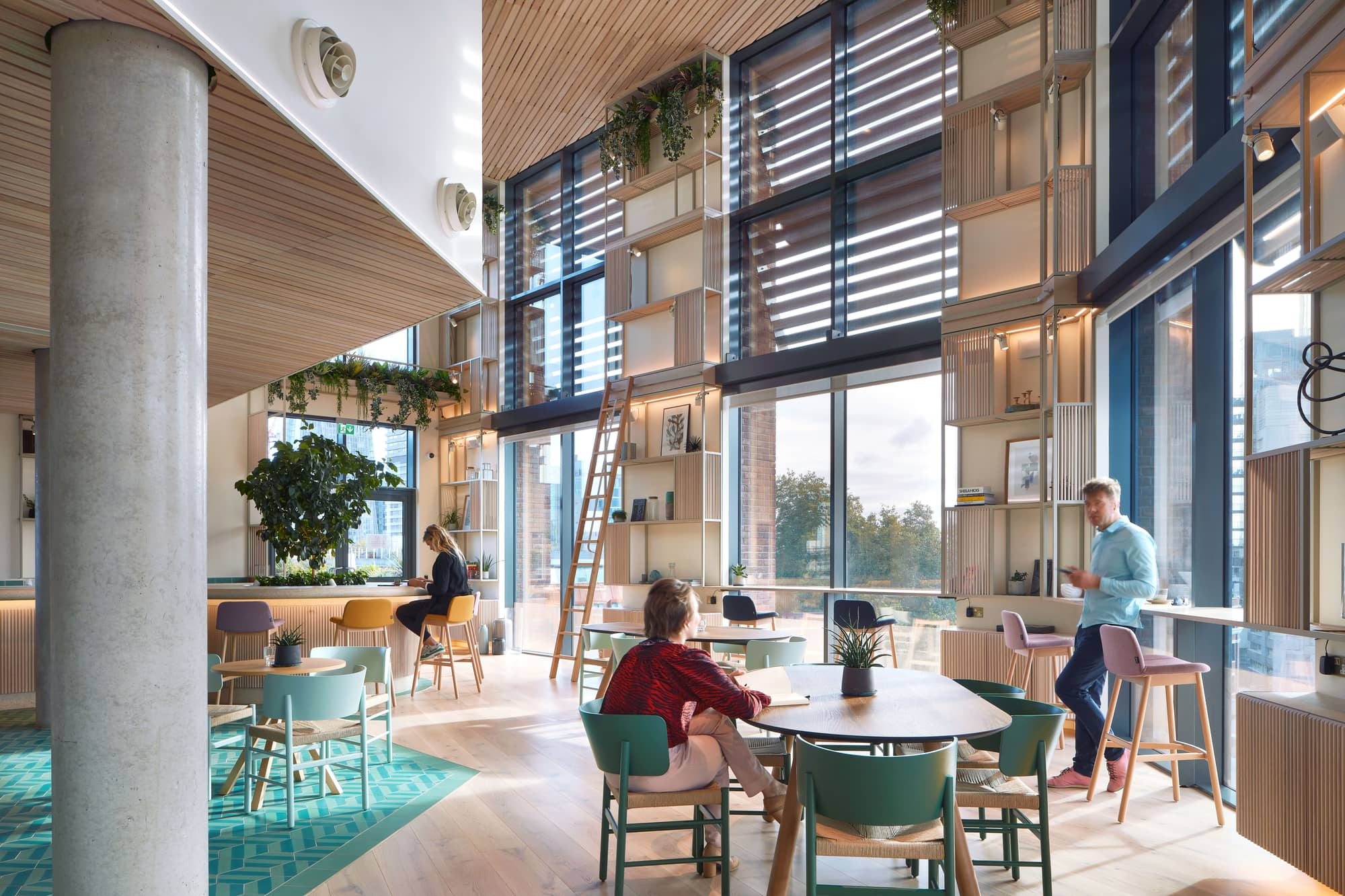 A showstopping top-floor space with striking views of London’s city skyline from the roof terrace.