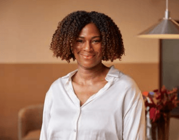 photo of Simone Elliott