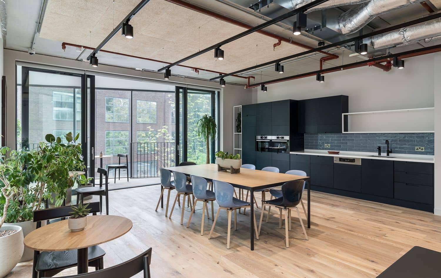 251 Southwark Bridge Road