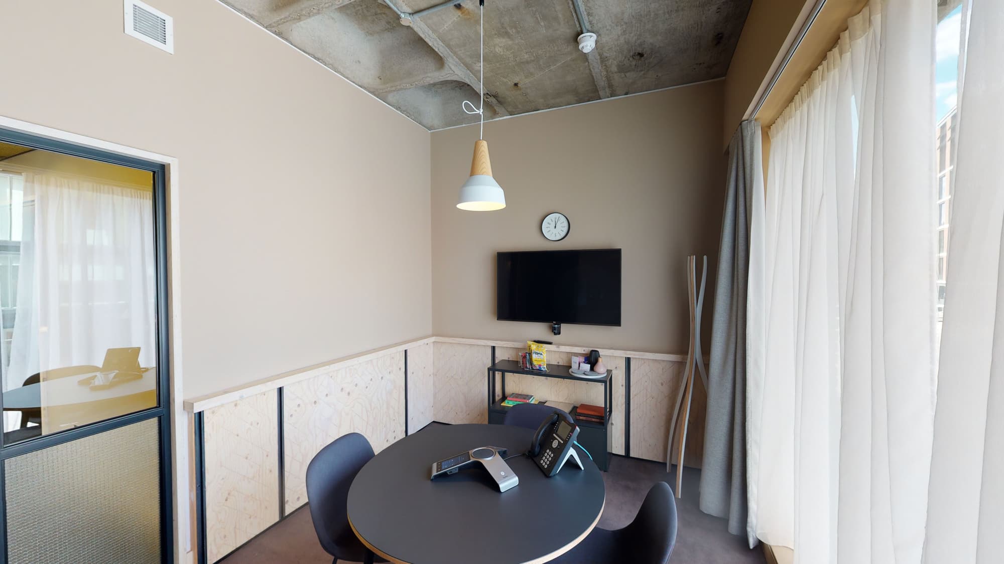 Image of Meeting Room 05