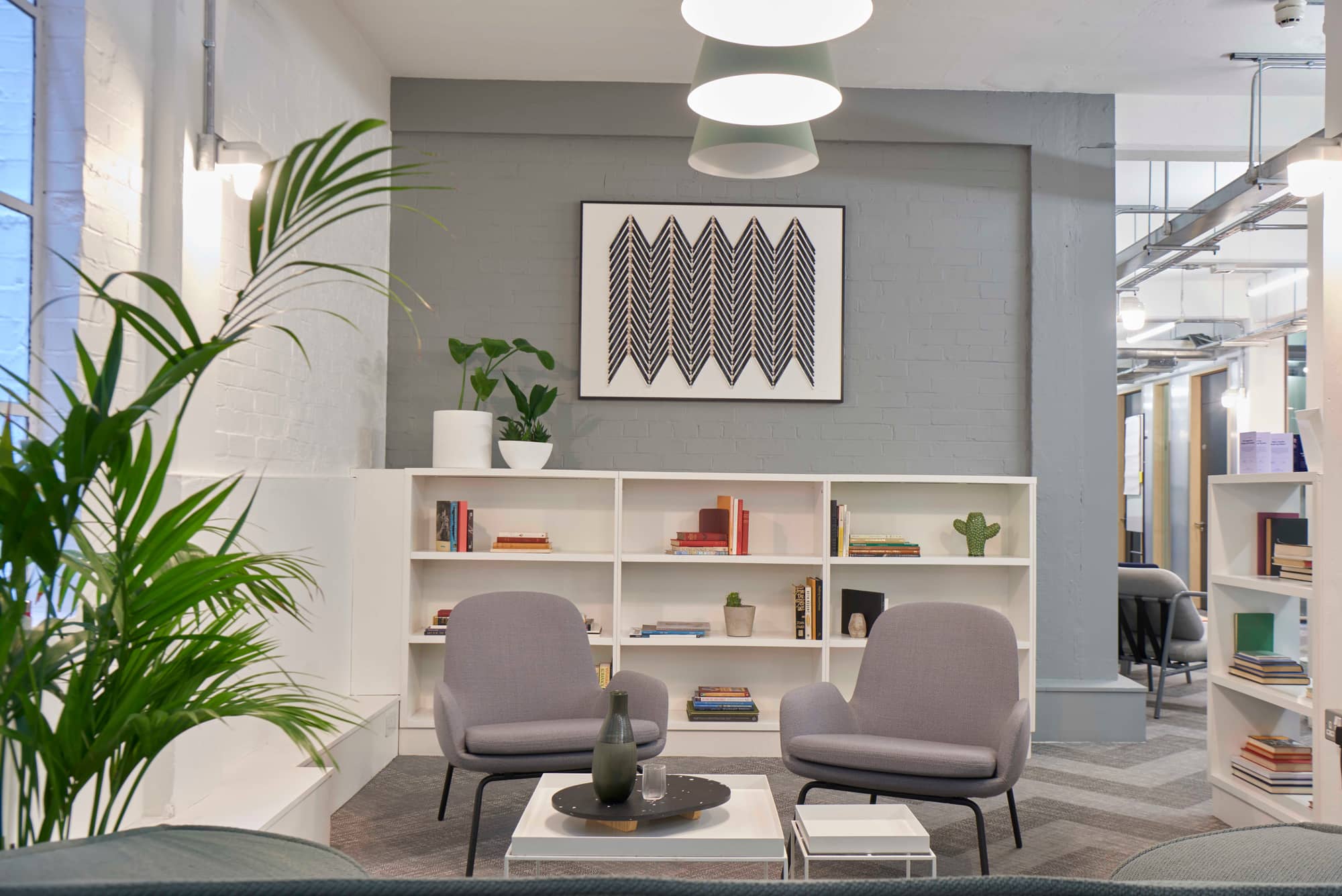 Modern meeting space at 133 Whitechapel High Street.